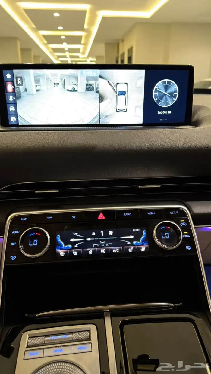 جنسس GV80 2020 ( بنزين ) فل كامل بانوراما 15