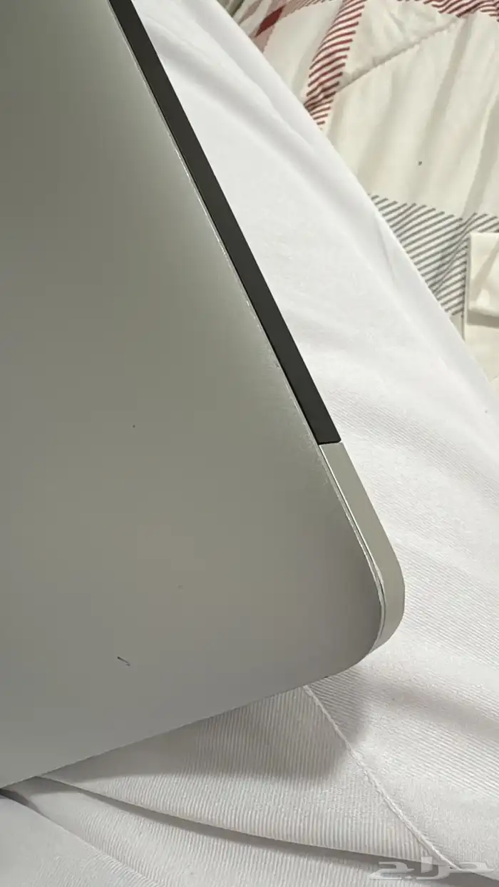 ماك بوك اير 2