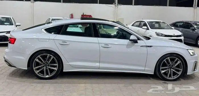 أودي A5 S-LINE 40TFSI 3