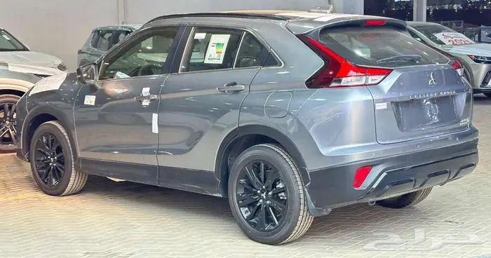 ميتسوبيشى اكليبس كروس فل دفع امامى موديل 2024 افضل عرض وسعر 13