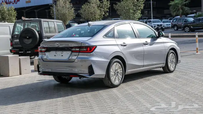 تويوتا ياريس فل كامل كاش او تقسيط اقل هامش ربح 5