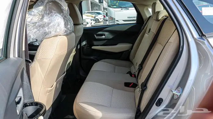 تويوتا ياريس فل كامل كاش او تقسيط اقل هامش ربح 13