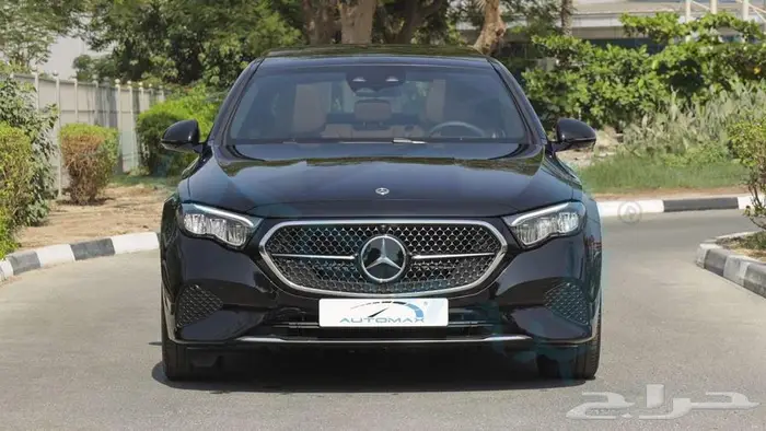 مرسيدس بنز E300 2025 خليجي اصفار مع ضمان الوكيل 3