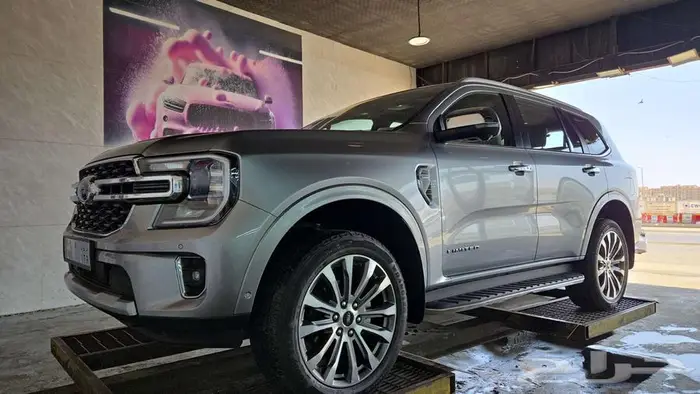 فورد ايفرست ليمتد 2024 فضي 0