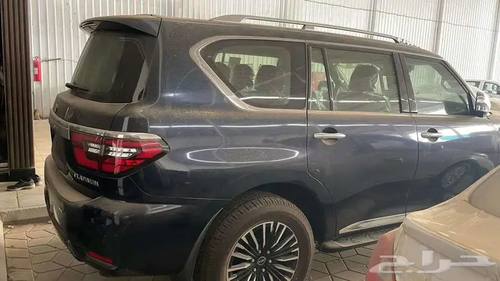 نيسان باترول بلاتينيوم2024 سعودي لون كحلي فقط اخر حبه 4