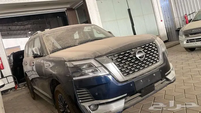 نيسان باترول بلاتينيوم2024 سعودي لون كحلي فقط اخر حبه 0