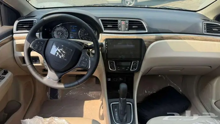 سوزوكي سياز 2025 فل كامل للبيع كاش او تقسيط برواتب من 3500 7