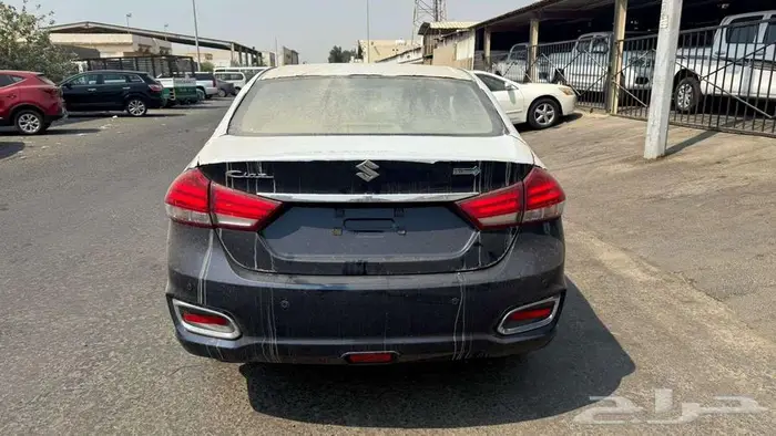 سوزوكي سياز 2025 فل كامل للبيع كاش او تقسيط برواتب من 3500 3