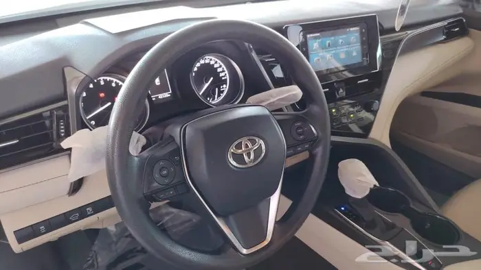 كامري LE 2024 ستاندر سعودي بنزين ممشى قليل شبه وكاله 10