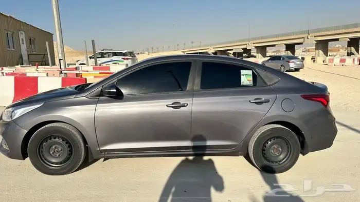 اكسنت 2019 نص فل للبيع 1