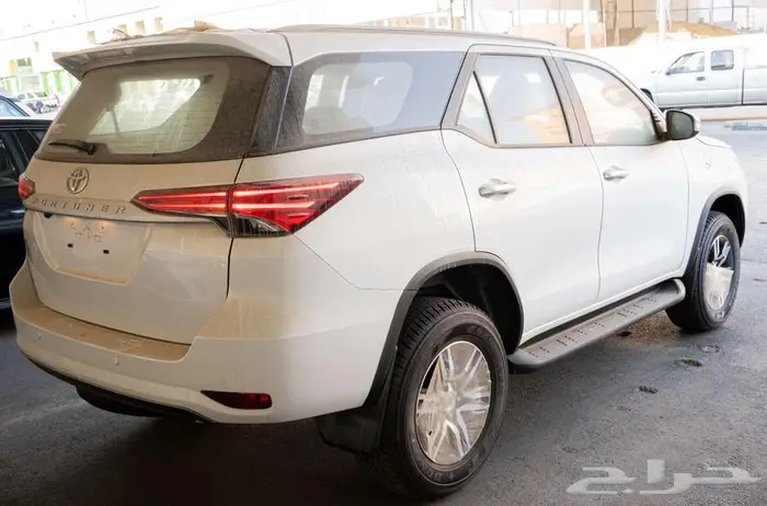 تويوتا فورتشنر GX2 دبل بنزين 2025 ب 127.700 شامل الضريبة 3