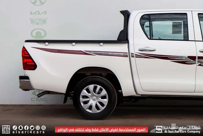 تويوتا هايلوكس GLX بنزين 2025 اقساط بنوك وشركات 10