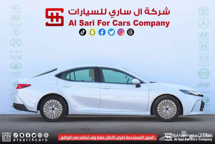 تويوتا كامري E PLUS هايبرد 2025 9