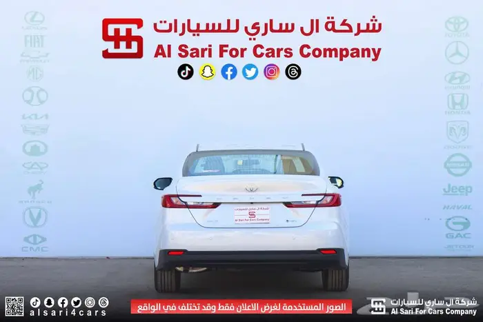 تويوتا كامري E PLUS هايبرد 2025 10