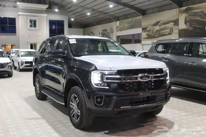 متوفر فورد ايفرست Xls بنزين دبل موديل2025 بأقوى الخصومات 3