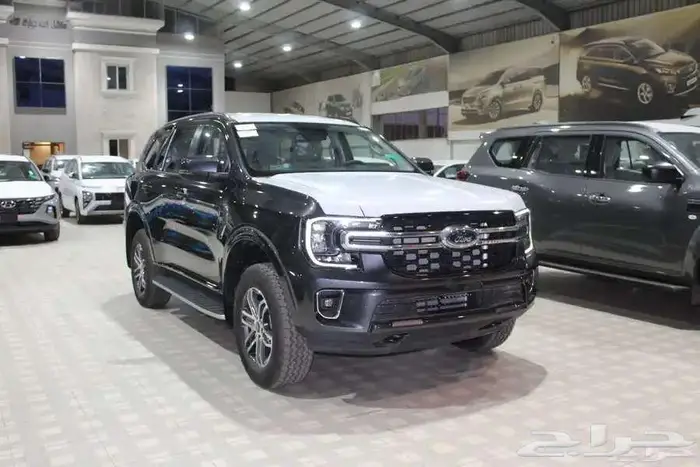 متوفر فورد ايفرست Xls بنزين دبل موديل2025 بأقوى الخصومات 0