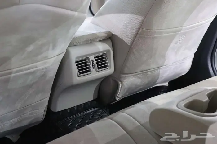 تويوتا كامري 2024 GLE بنزين 13