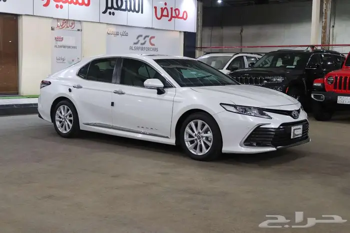 تويوتا كامري 2024 GLE بنزين 0