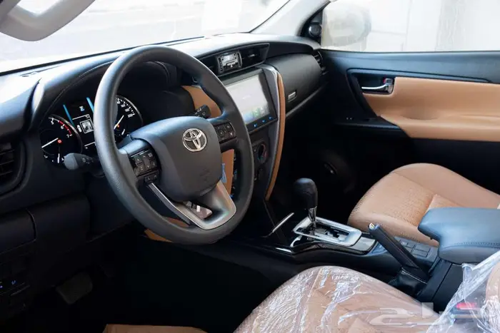 تويوتا فورتشنر GX2 دبل بنزين 2025 ب 127.700 شامل الضريبة 5