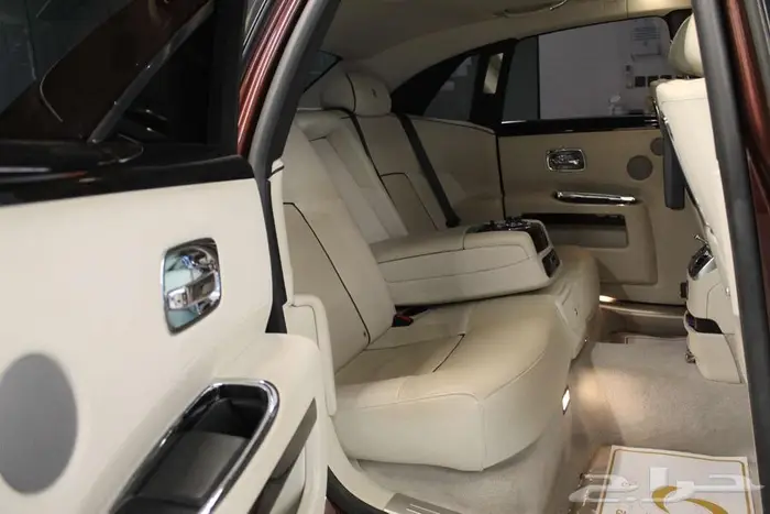 رولز رويس قوست 2013 مخزن 11