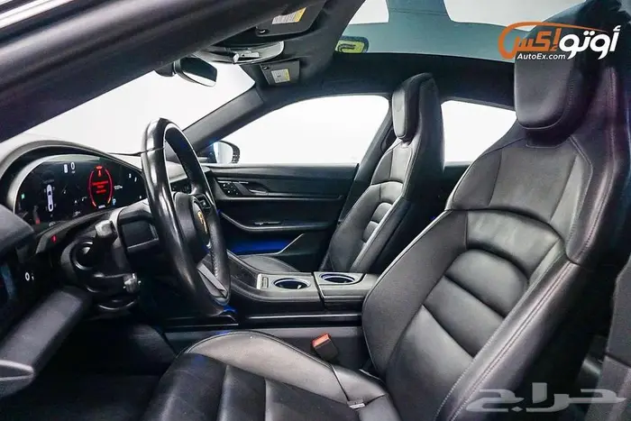 2021 بورشه تايكان 7