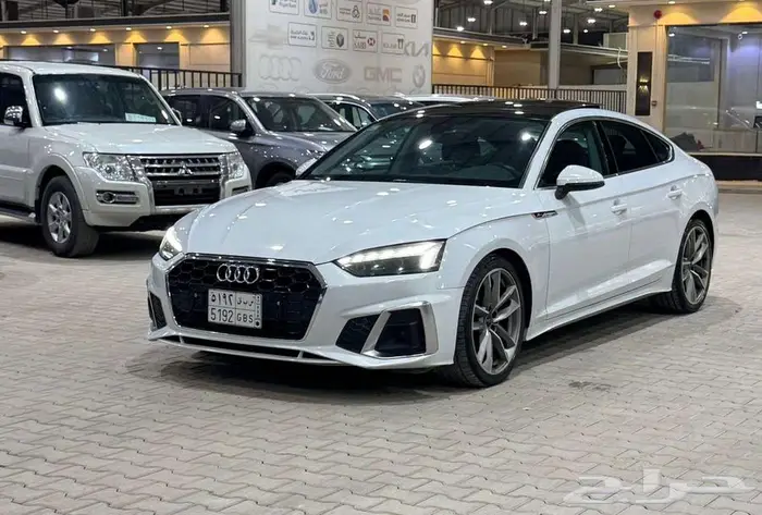 أودي A5 S-LINE 40TFSI 2