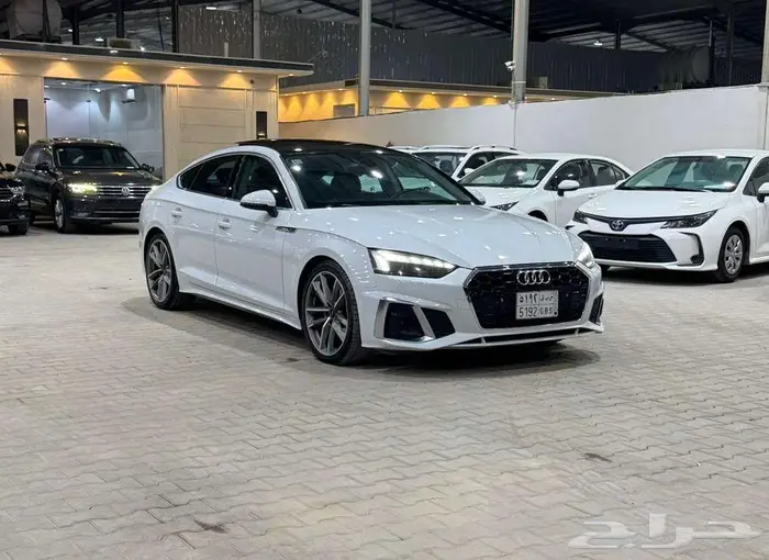 أودي A5 S-LINE 40TFSI 1