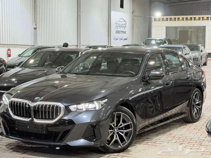 بي ام دبليو 520 BMW 520i M KIT 2024 6