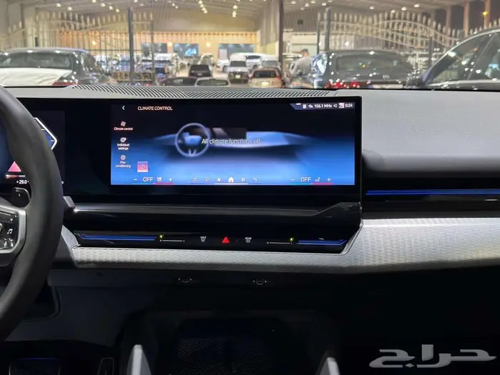 بي ام دبليو 520 BMW 520i M KIT 2024 18