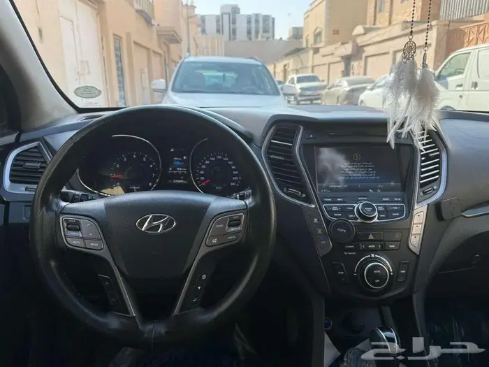 للبيع هونداي سنتافي 2013 13
