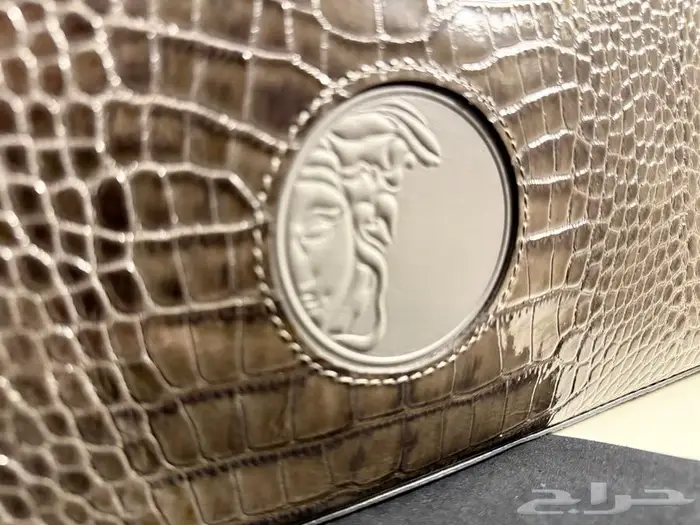 شنطة فرزاتشي قطعه لن تتكرر اصلي جلد تمساح 12