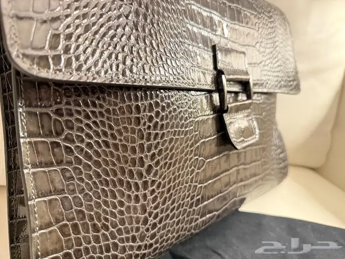 شنطة فرزاتشي قطعه لن تتكرر اصلي جلد تمساح 11