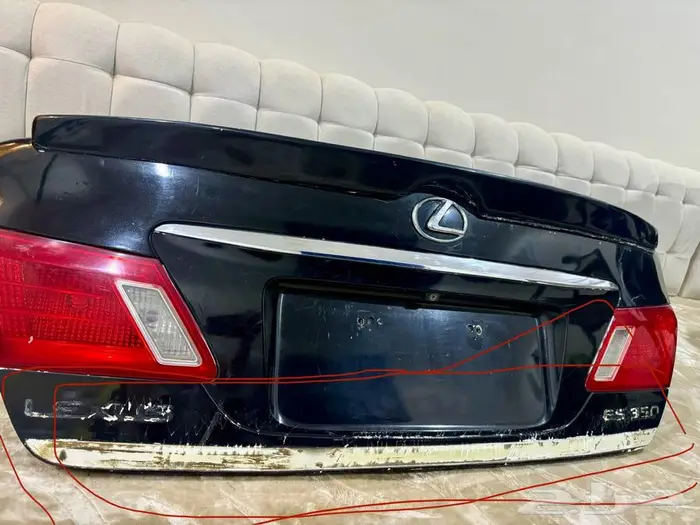 قطع غيار لكزز Ee350 باب شنطه و لمبه سقف 0