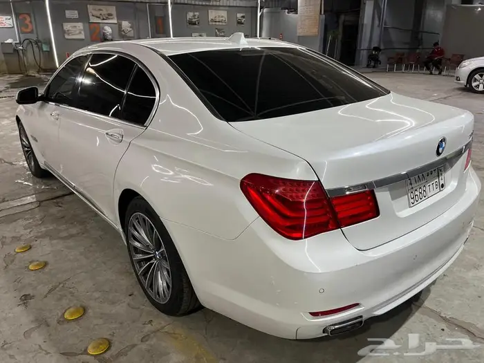 BMW 740Li فل كامل 0