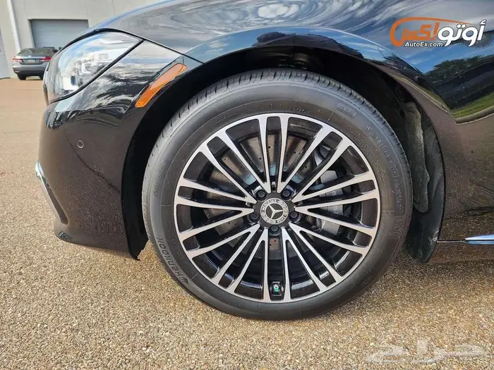 2025 مرسيدس S 580e 18