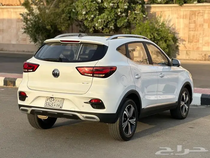 ام جي ZS مديل 2022 السعر 43000 3