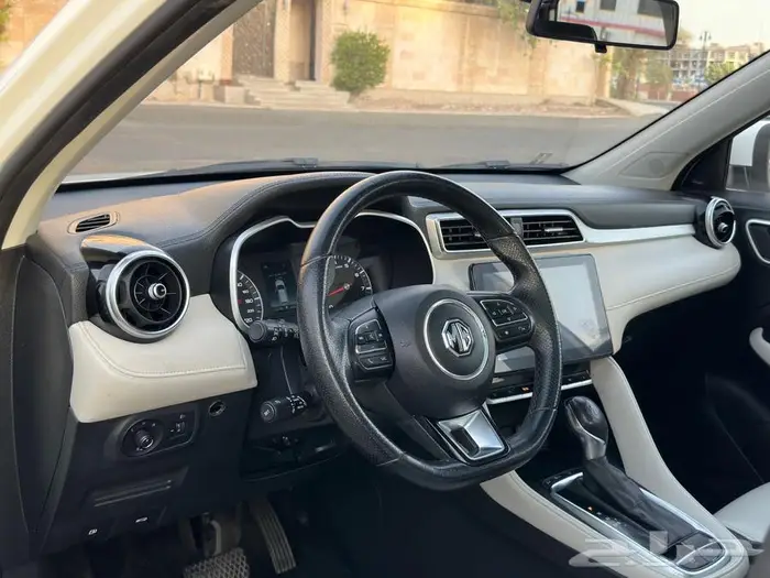 ام جي ZS مديل 2022 السعر 43000 12