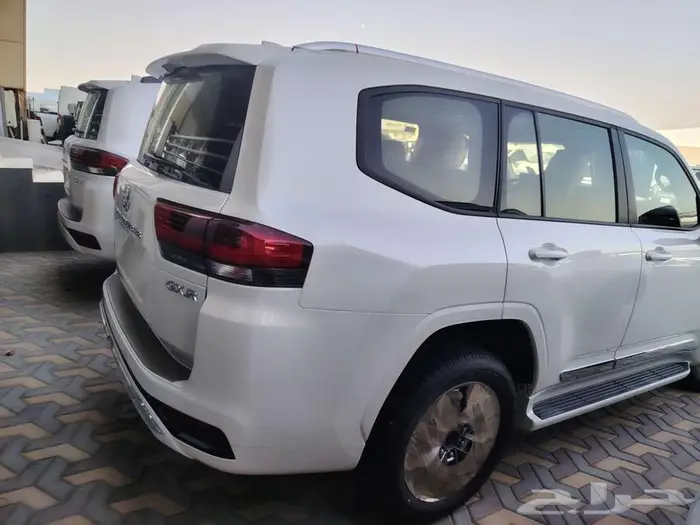 لاندكروزر GXRL2 بنزين 2025 2