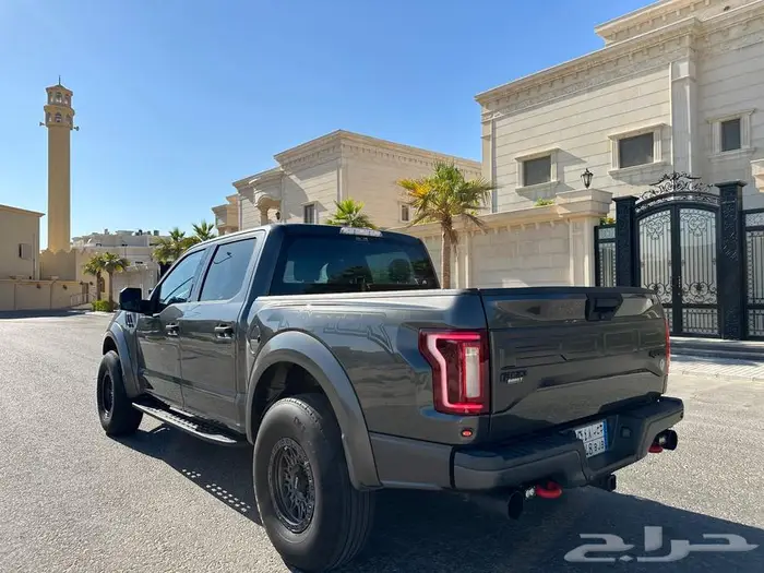 فورد F150 رابتر 9