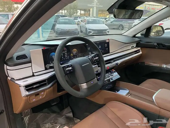 هيواندي ازيرا 2026 خليجي كلاسيك 6 سلندر (اصفار) 16