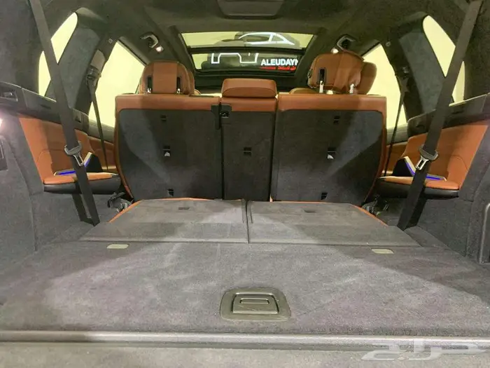 بي ام دبليو X7 2022 43