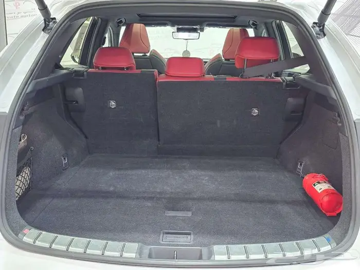 لكزس NX350 F سبورت - موديل 2022 فل كامل 20