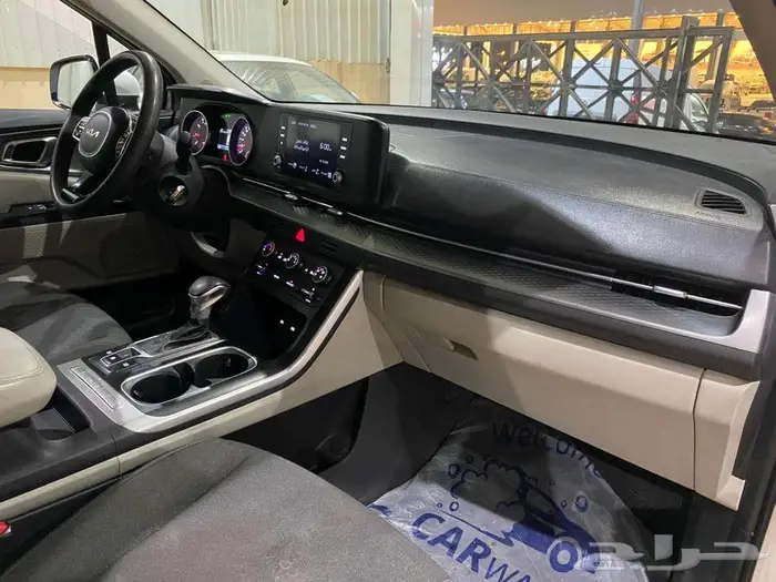 كيا كرنفال 2023 عدد محدود ( كاش واقساط) 7