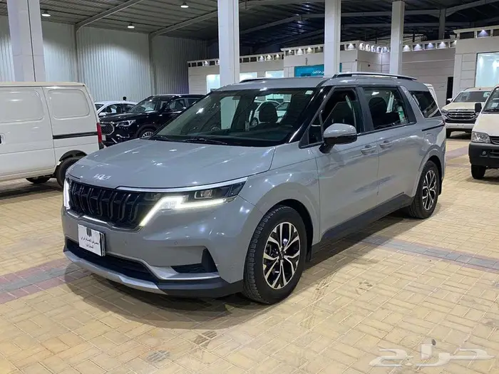 كيا كرنفال 2023 عدد محدود ( كاش واقساط) 2