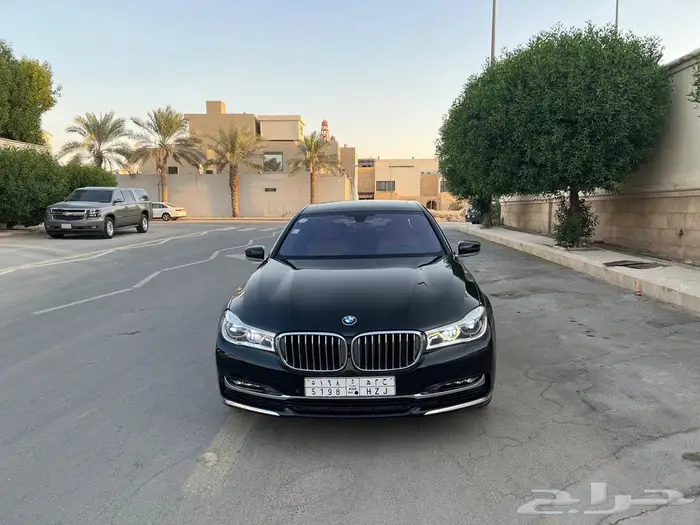 بي ام دبليو 740Li 2016 pure excellence 4