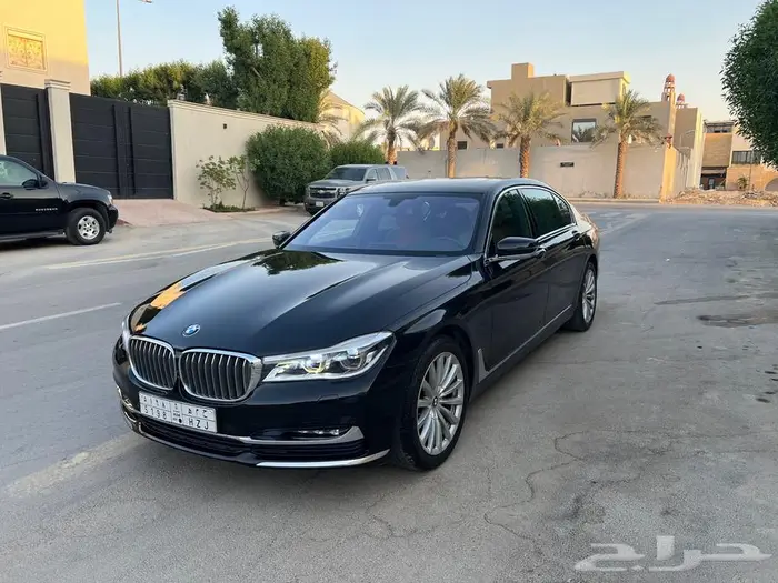 بي ام دبليو 740Li 2016 pure excellence 5