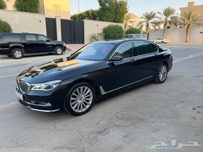بي ام دبليو 740Li 2016 pure excellence 6