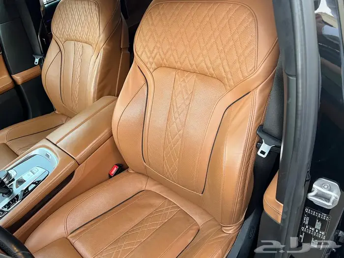 بي ام دبليو 740Li 2016 pure excellence 24