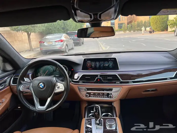 بي ام دبليو 740Li 2016 pure excellence 50
