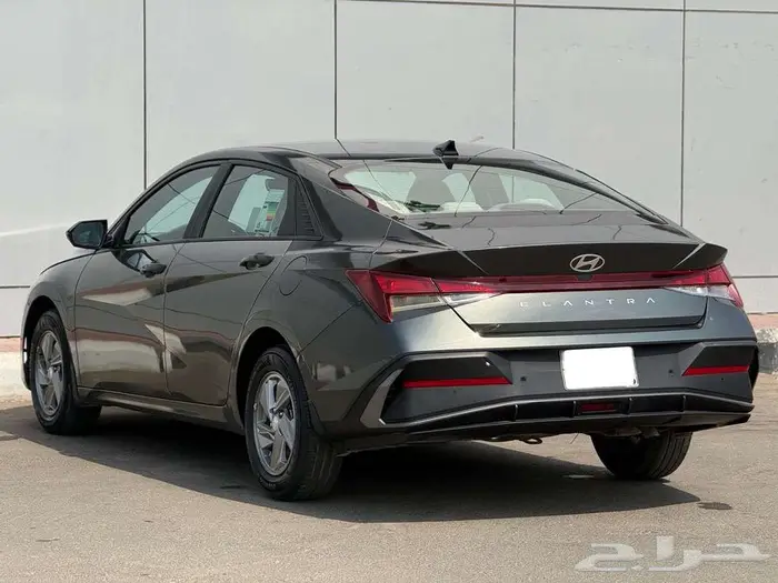 هيونداي النترا مكينة 2.0 موديل 2023 ممشي 61 الف عرض خاص 5